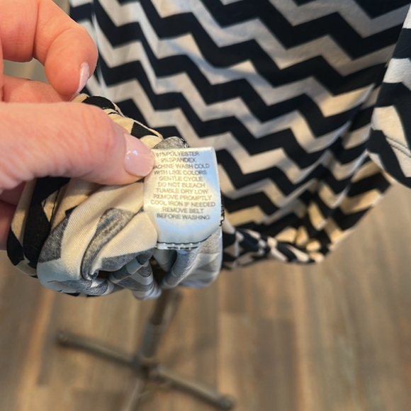 Nicki Poulos Shift Dress XL - Picture 6 of 6